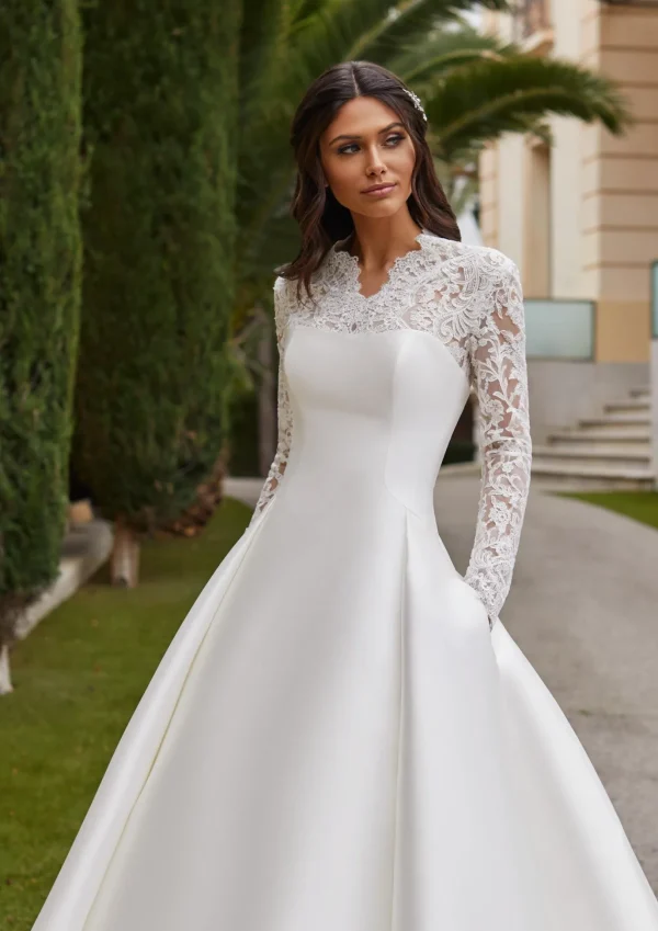 PRONOVIAS - JORY