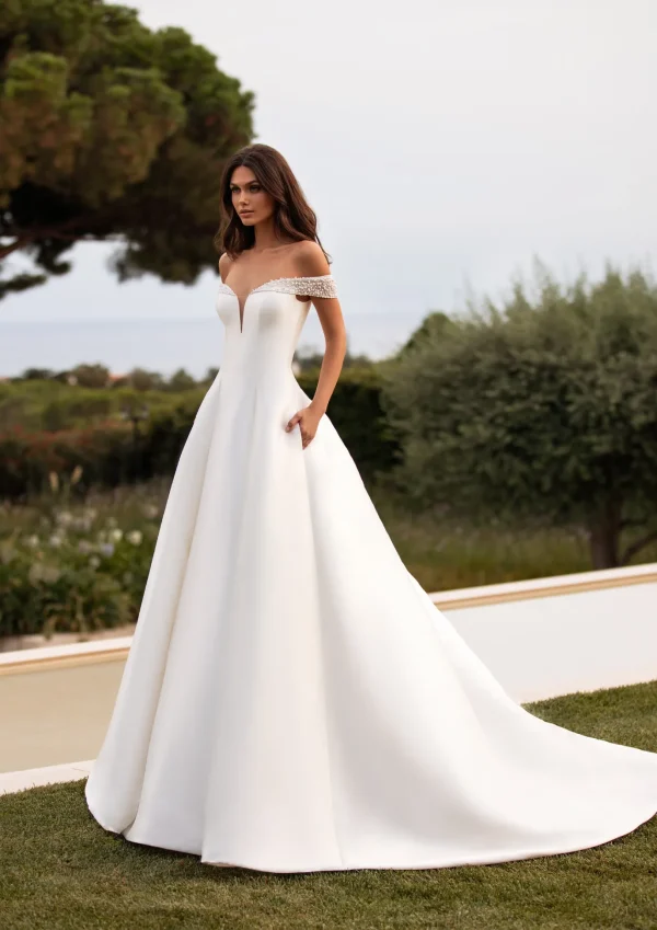 PRONOVIAS - REA