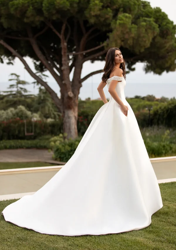 PRONOVIAS - REA